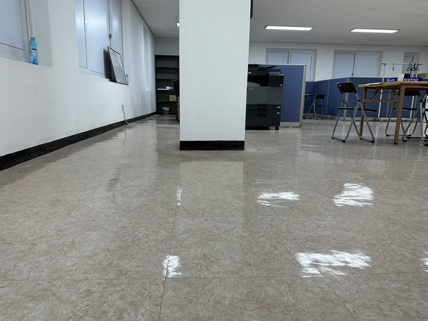 아산 탕정면 유리창청소 시공 사진